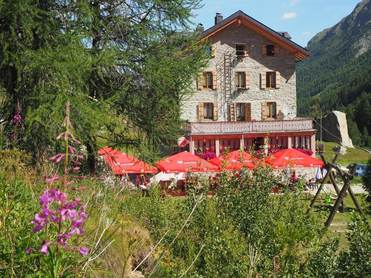 Aiguille De La Tza Hotell Arolla Eksteriør bilde