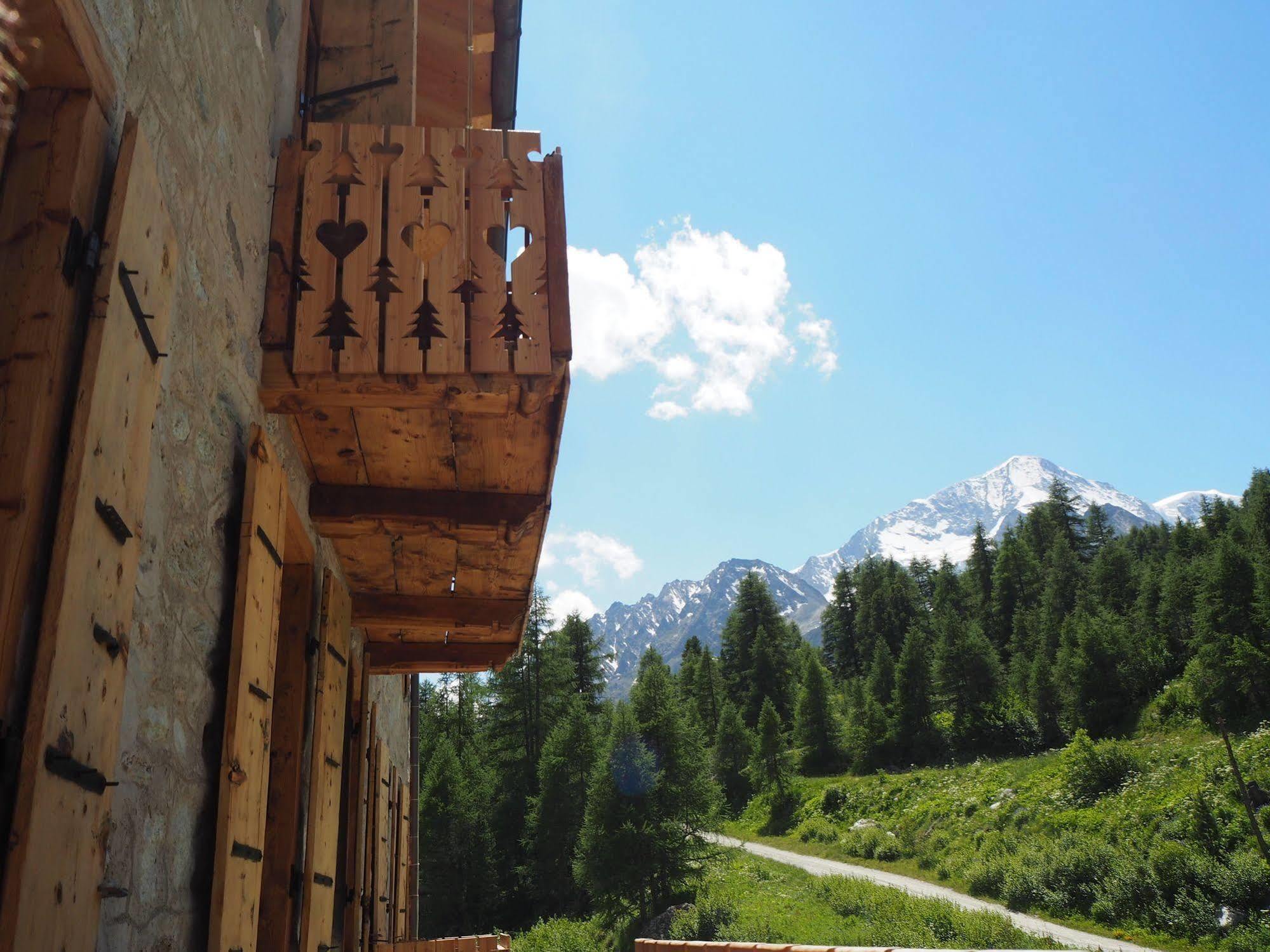Aiguille De La Tza Hotell Arolla Eksteriør bilde